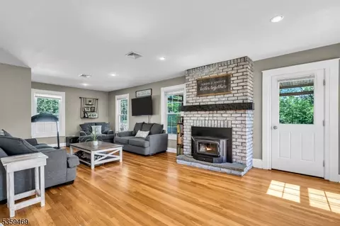 18 Maple Rd, Franklin, NJ 07416 photo 5