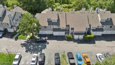 24 Stevens Ct, Bedminster, NJ 07921 photo 33