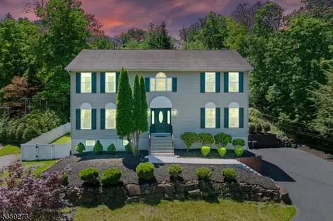 27 Barney Rd, Towaco, NJ 07082