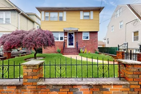 9 Dayton St, Elizabeth, NJ 07202
