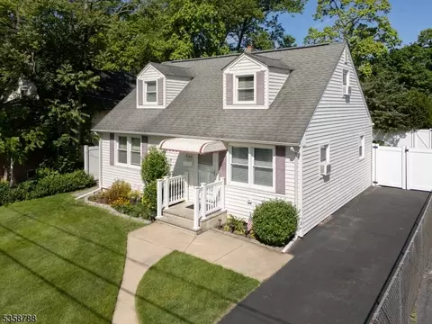 924 Haran Ave, Manville, NJ 08835
