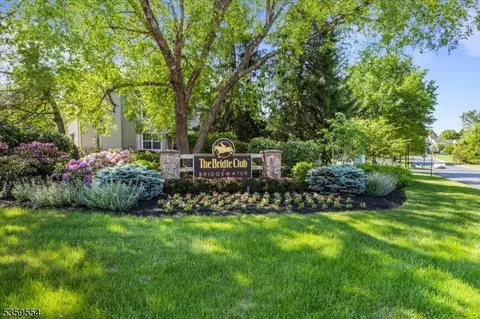 2508 Vroom Dr, Bridgewater, NJ 08807