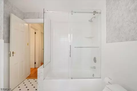 22 Bailey Rd, Millburn, NJ 07041 photo 21