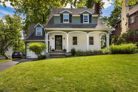 22 Bailey Rd, Millburn, NJ 07041