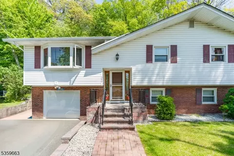 580 Eric Ln, Landing, NJ 07850