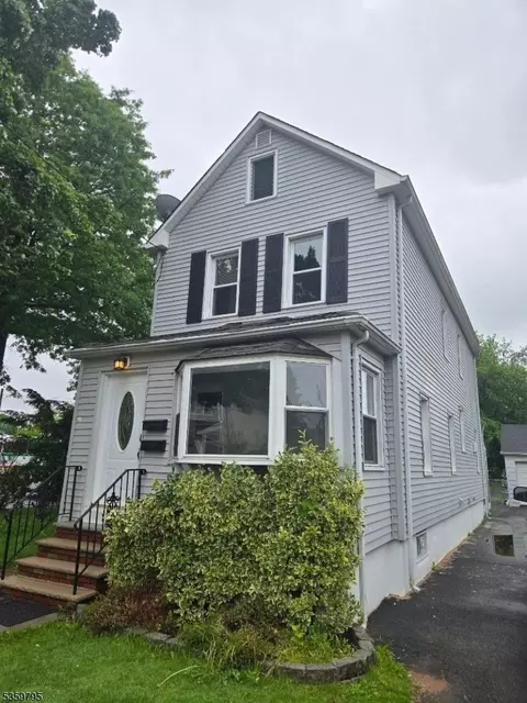 126 N 19th St, Kenilworth, NJ 07033