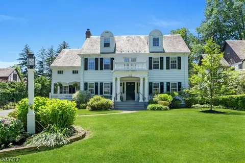322 Washington St, Glen Ridge, NJ 07028