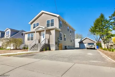 67 William St, Saddle Brook, NJ 07663