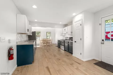 133 Wayne St, Alpha, NJ 08865 photo 5