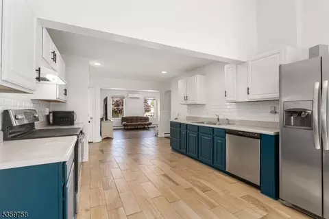 133 Wayne St, Alpha, NJ 08865 photo 4