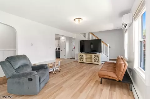 133 Wayne St, Alpha, NJ 08865 photo 8