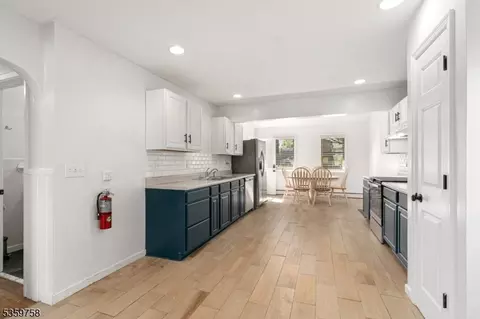 133 Wayne St, Alpha, NJ 08865 photo 6