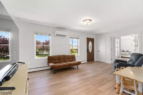 133 Wayne St, Alpha, NJ 08865 photo 9