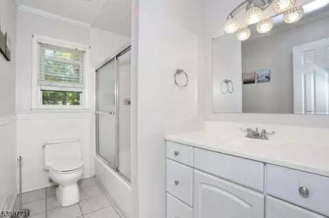 60 Furman Dr, Wayne, NJ 07470 photo 15