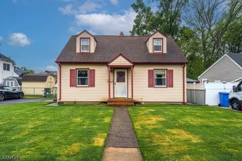 10 Sheffield Way, Clark, NJ 07066