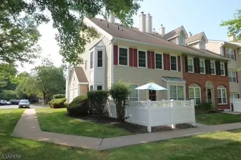 1620 Breckenridge Dr #20, Branchburg, NJ 08876