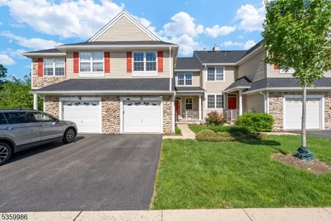 3 River Birch Cir, Montgomery, NJ 08540