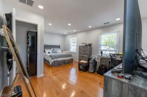 128 Jay Pl, Middlesex, NJ 08846 photo 15