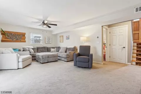 522 Hancock St, Middlesex, NJ 08846 photo 18