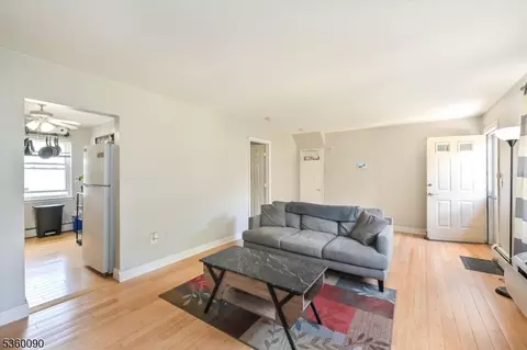 54 Knox Ter #1A, Wayne, NJ 07470 photo 3