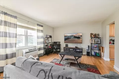 54 Knox Ter #1A, Wayne, NJ 07470 photo 5