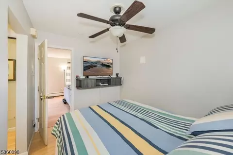 54 Knox Ter #1A, Wayne, NJ 07470 photo 10