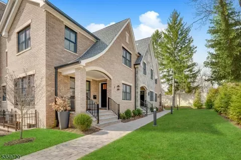 59 New England Ave UNIT 8, Summit, NJ 07901