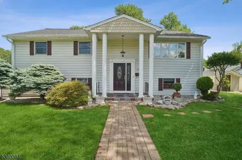 35 Tooker Pl, Springfield, NJ 07081
