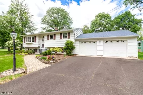 3 Hayward St, Bound Brook, NJ 08805