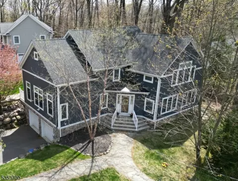 54 Scenic Dr, Denville, NJ 07834