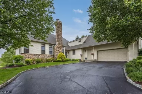 22 Troon Dr, Fredon Twp, NJ 07860