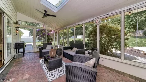 27 Bristol Pl, Wayne, NJ 07470 photo 19