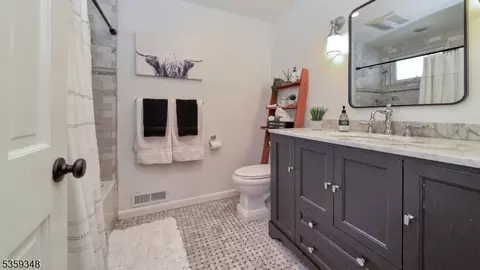 27 Bristol Pl, Wayne, NJ 07470 photo 29