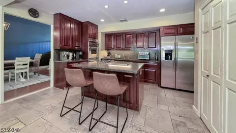 27 Bristol Pl, Wayne, NJ 07470 photo 22