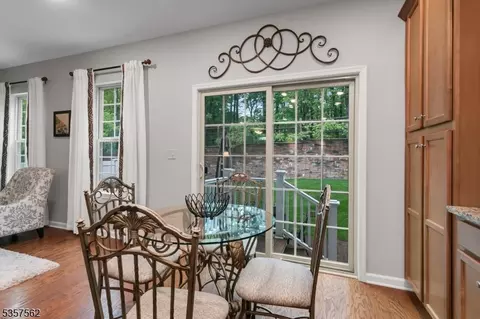 18 Brompton Pl, Randolph, NJ 07869 photo 12