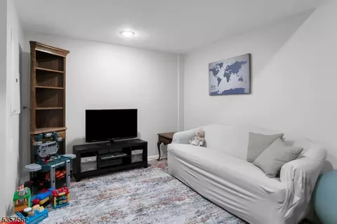 18 Brompton Pl, Randolph, NJ 07869 photo 31