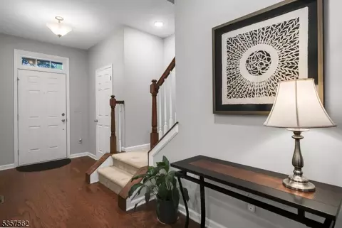18 Brompton Pl, Randolph, NJ 07869 photo 3