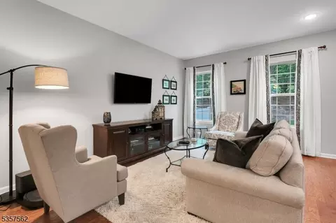 18 Brompton Pl, Randolph, NJ 07869 photo 15