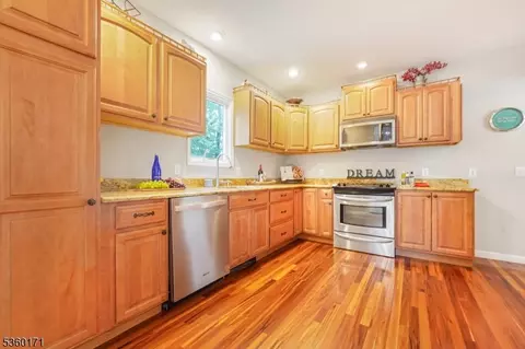 18 Breen Ter, Wayne, NJ 07470 photo 10