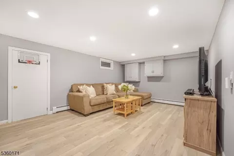 18 Breen Ter, Wayne, NJ 07470 photo 26