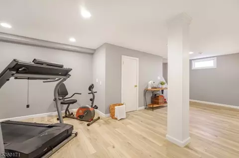 18 Breen Ter, Wayne, NJ 07470 photo 29