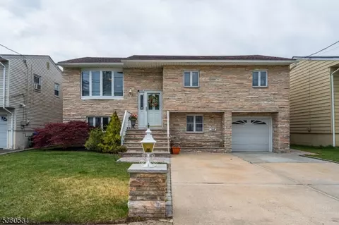 50 N 9th St, Kenilworth, NJ 07033