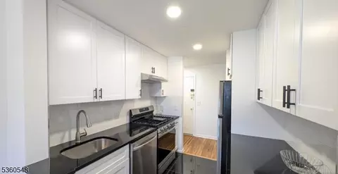 605 Grove St #G5, Clifton, NJ 07013