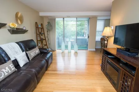 462 F River Road C6206 #F, Nutley, NJ 07110