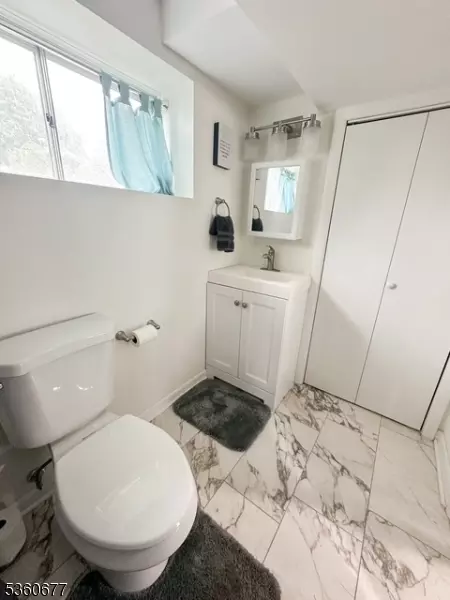 87 Richard St, Dover, NJ 07801 photo 16