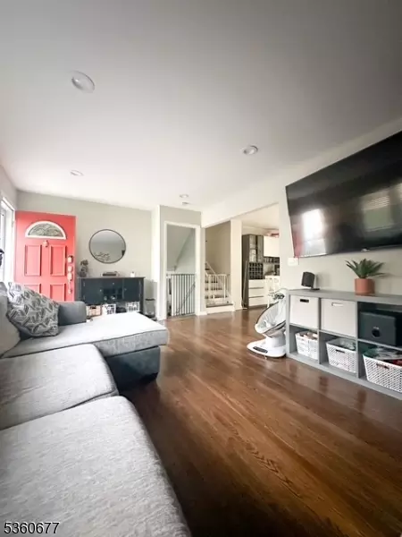 87 Richard St, Dover, NJ 07801 photo 20