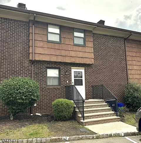 913 Renate Dr #2, Hillsborough, NJ 08844