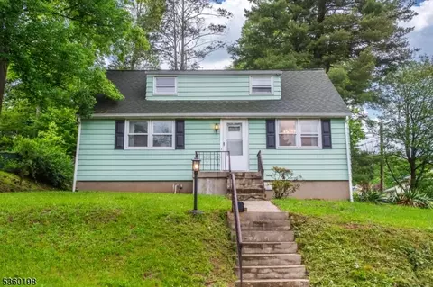 33 Lorelei Rd, West Orange, NJ 07052