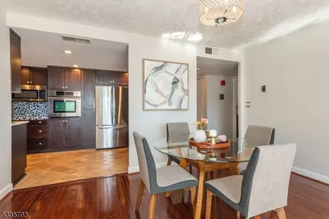 1 Euclid Ave #4E, Summit, NJ 07901 photo 6