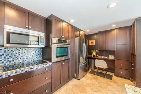 1 Euclid Ave #4E, Summit, NJ 07901 photo 11